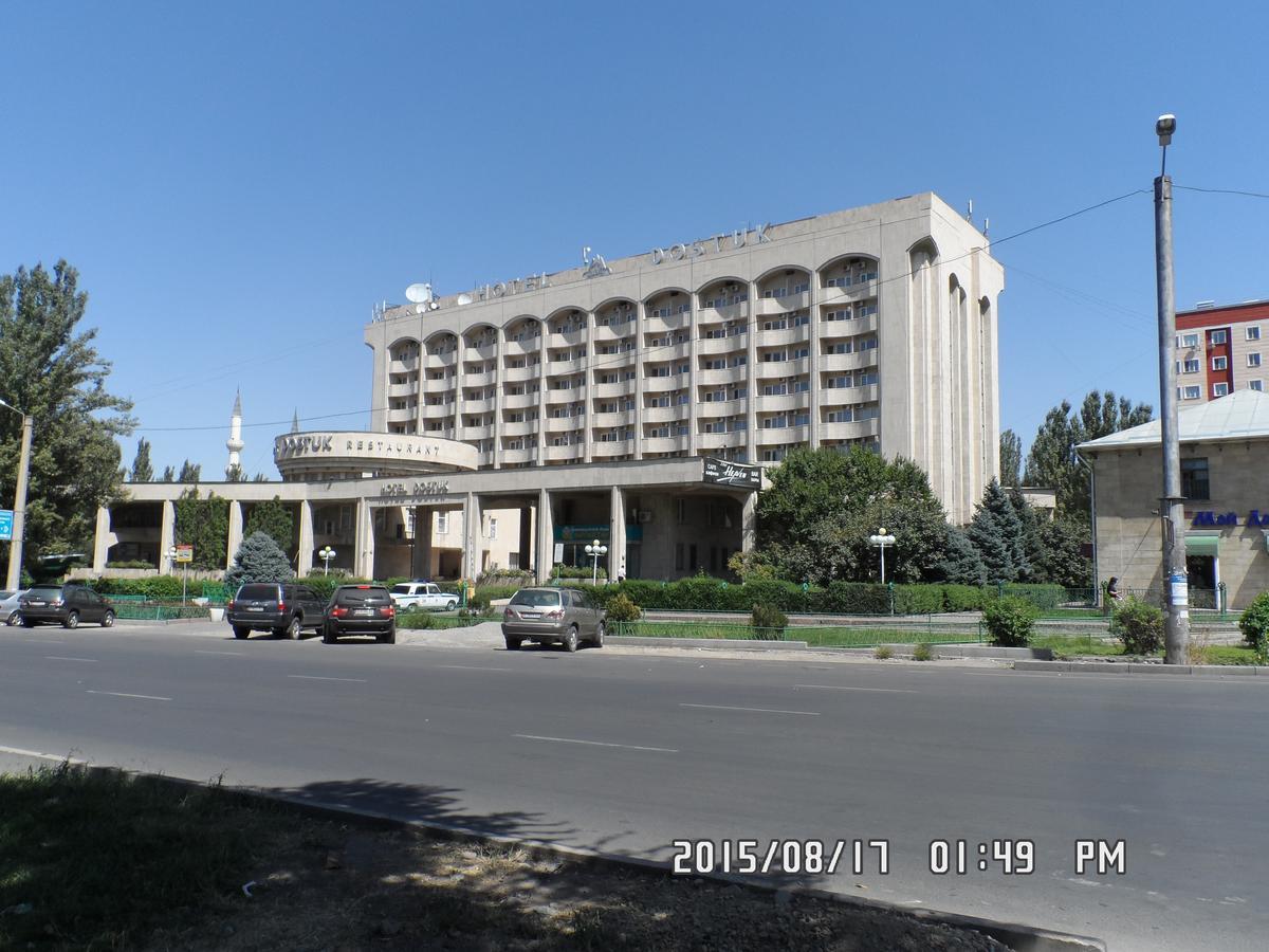 Friendship Hotel Bișkek Exterior foto